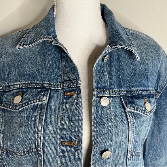 Madewell The Oversized Jean Jacket in Capstone Wash Blue - Picture 7 of 16
